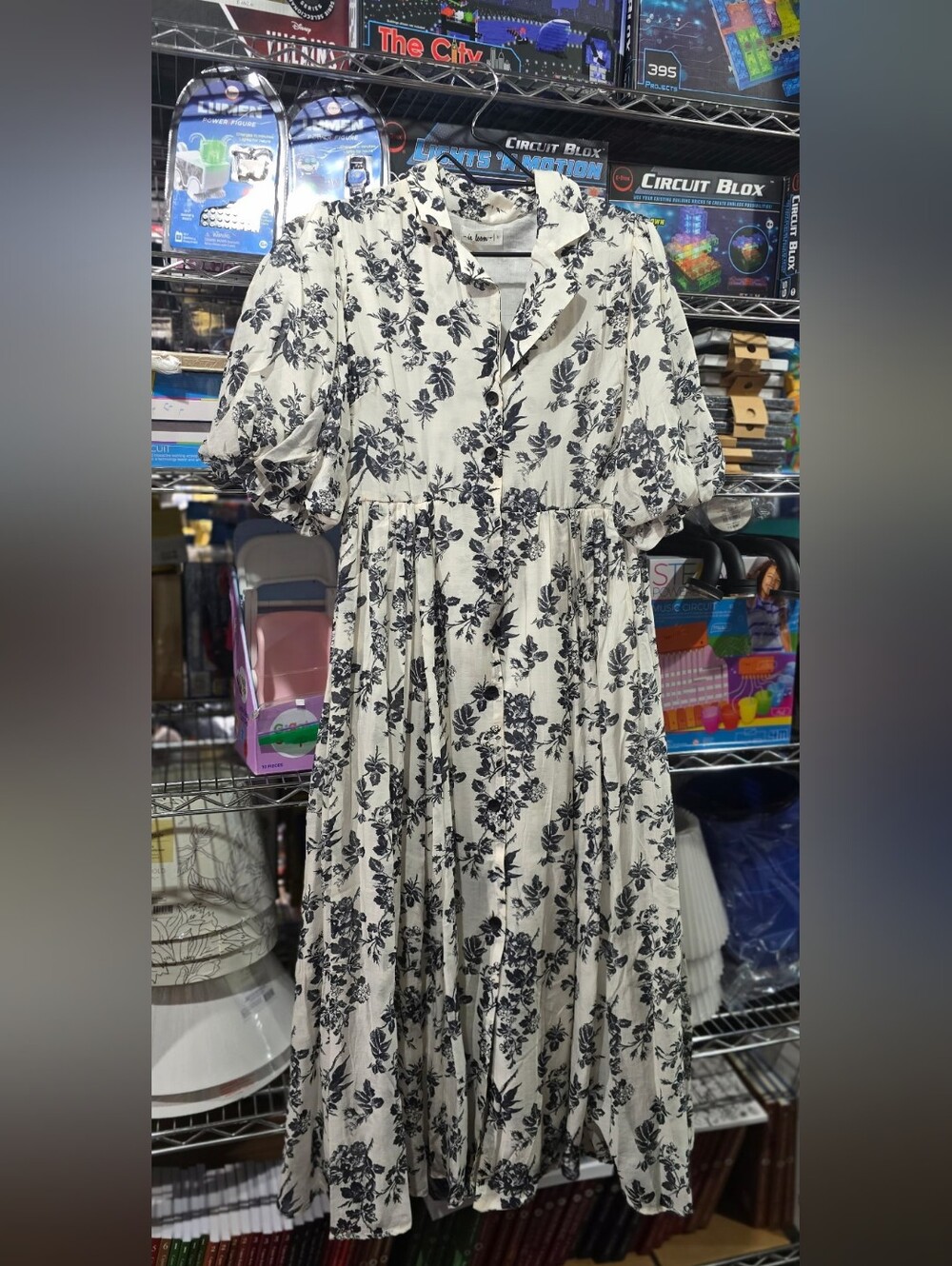 NWT S In Bloom Cream Midi Dress with Black Floral Print